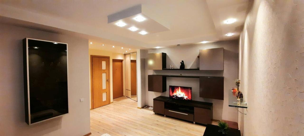 M&M Apartment VI Self Check-In Panevezys Exterior photo